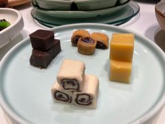 -羲和雅苑•北京烤鸭(陆家嘴中心店)