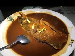 -卢大鲜鱼头捞饭(美利广场店)