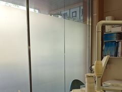 -上海仁爱医院口腔科 · 种植