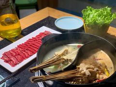 手切鲜羊肉-明何记涮牛肚(品牌首店隋唐植物园南门古城路店)