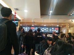 等位区-袁记肉夹馍(北客站店)