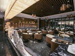 -乔治莫兰迪酒店(济南解放路山东大学店)
