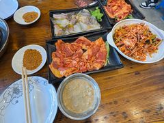 -韩风烤牛肉冷面店