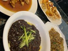 炸酱面-桃园中华料理炸酱面(燕儿岛路店)