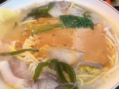 -小蛮椒麻辣烫·麻辣拌(青浦宝龙店)