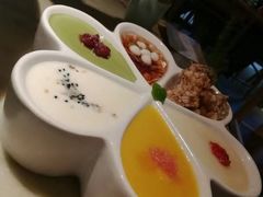 -绿茶餐厅(广州天河城店)