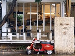-Roast8ry Coffee Lab