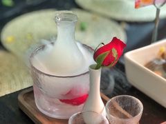 玫瑰与山泉米酒的浪漫-素描餐厅(灵隐天竺店)