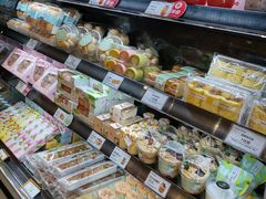 零售区-仟吉·ART FARM主题店(菱角湖万达店)