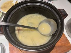 十担柴浓汤鸡鲍翅-开海·红岛海鲜虾水饺(石老人店)