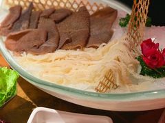 -左庭右院鲜牛肉火锅(环球港店)