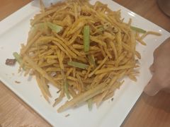 -莲餐厅·湖北菜·潜江小龙虾店(愚园路店)