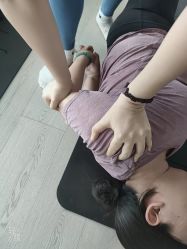 -小黑裙瑜伽·普拉提