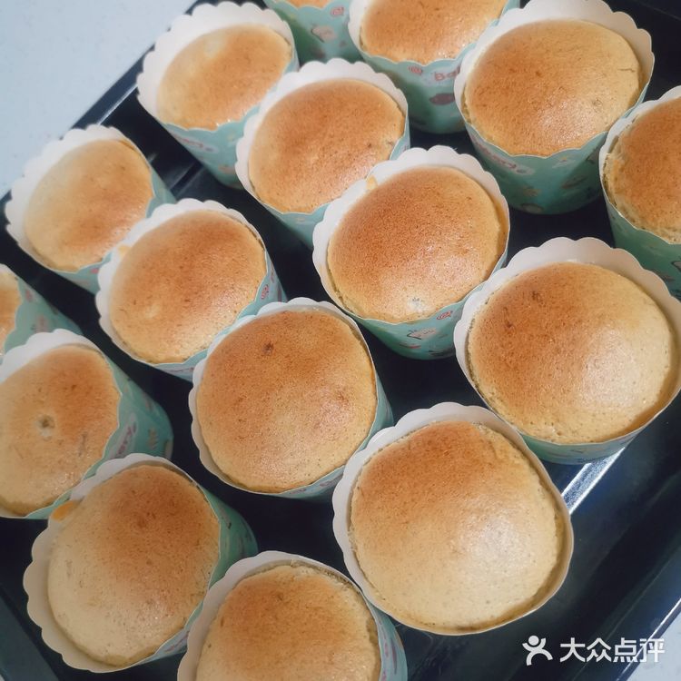 香蕉杯蛋糕 百分之百成功的新手教程