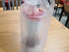 草莓新地-汉堡王(兰州中心店)