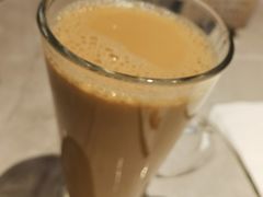 尊赏丝滑奶茶-必胜客(东大桥店)