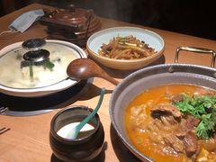 -吃饭皇帝大土家民族菜(正大广场店)