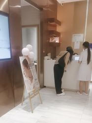 -苑苑vbeauty科技美容SPA