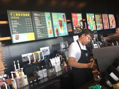 -星巴克(G15苏通大桥服务区西区)