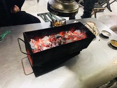 -老广烧烤(骆驼山康馨园店)