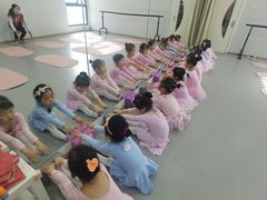 -予荷舞蹈(盛景校区)