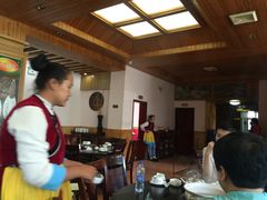 -东巴谷野生菌火锅餐厅
