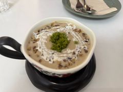 -露露家咖啡店