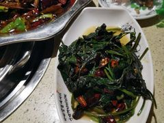 -休记光头香辣蟹干锅店(衣冠庙店)