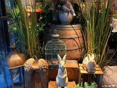 -临界音乐酒馆·小龙虾·江湖菜(华熙LIVE·鱼洞店)