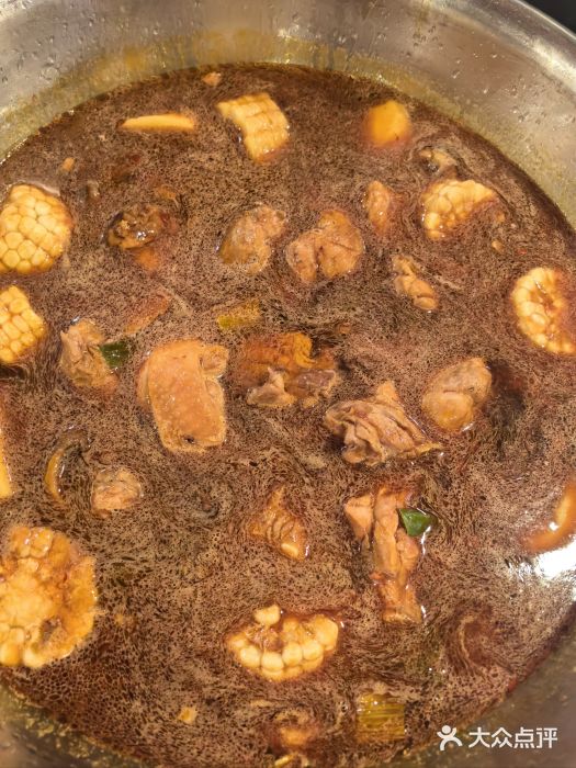 白城车站店一九二八铁锅炖图片