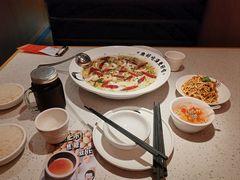 -江渔儿酸菜鱼(映月湖环宇城店)
