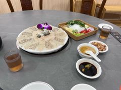 -官塘陈记鱼生·潮汕砂锅粥·牛肉火锅(潮枫路总店)