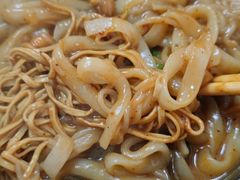 砂锅牛筋面-春艳砂锅居(新玛特店)