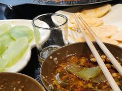 -宽板凳老灶火锅(外馆斜街店)