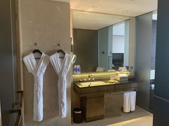 -广州天河希尔顿酒店