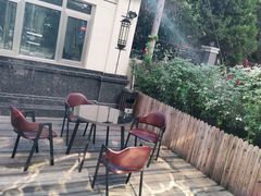 -德全心悦酒店(北京金台路地铁站店)