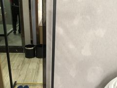 -轻奢·全曼酒店(深圳坂田北地铁站店)