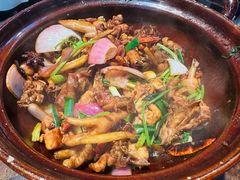 -胡须佬鸡煲四季火锅(海雅缤纷城店)