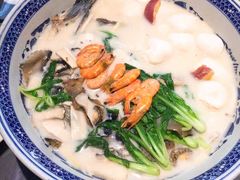 极品鱼头皇-山外山菜馆(玉泉路店)