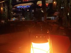 -城墙外BAR