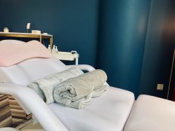 -优加东京秀烫染SALON