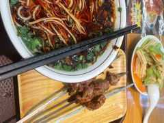 -伊京轩兰州牛肉面(闹市口店)