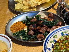 -洱火云南酸菜牛肉火锅(石景山当代商城店)