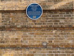 -九又四分之三站台