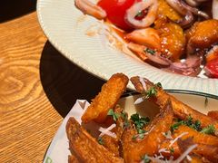 -JINNS锦时 steak&pizza(浸信会礼拜堂旧址店)