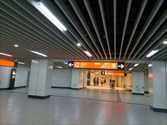 -东方体育中心(地铁站)