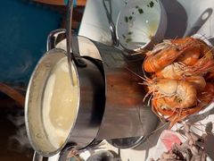 -领鲜活海鲜榴莲自助火锅(东门店)