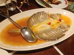 -杭州西子湖四季酒店·金沙厅