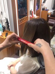 -心迪染发专门店