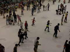 picture-正佳冰河湾真冰滑冰场